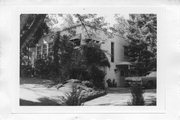 2920 HARVARD DR, a International Style house, built in Shorewood Hills, Wisconsin in 1936.