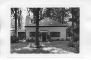 6003 MIDWOOD AVE, a One Story Cube house, built in Monona, Wisconsin in 1935.