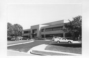 3099 E WASHINGTON AVE, a Contemporary large office building, built in Madison, Wisconsin in 1951.