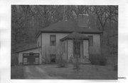 256 TYVAND RD., a One Story Cube one to six room school, built in Perry, Wisconsin in .