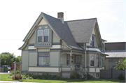 1709 WISCONSIN AVE, a Queen Anne house, built in New Holstein, Wisconsin in 1895.