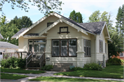 1804 ILLINOIS AVE, a Bungalow house, built in New Holstein, Wisconsin in 1920.