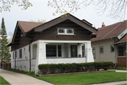 3820 N MURRAY AVE, a Bungalow house, built in Shorewood, Wisconsin in 1920.