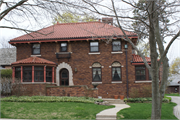 2621 E Newton Ave, a Spanish/Mediterranean Styles house, built in Shorewood, Wisconsin in 1923.
