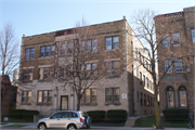 4480 N OAKLAND AVE, a English Revival Styles apartment/condominium, built in Shorewood, Wisconsin in 1931.