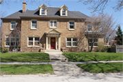 2500 E Olive St, a Colonial Revival/Georgian Revival house, built in Shorewood, Wisconsin in 1921.