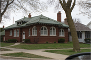 4224 N PROSPECT AVE, a Spanish/Mediterranean Styles house, built in Shorewood, Wisconsin in 1922.
