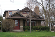4325 N PROSPECT AVE, a Bungalow house, built in Shorewood, Wisconsin in .
