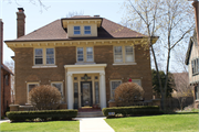 4423 N Prospect Ave, a Spanish/Mediterranean Styles house, built in Shorewood, Wisconsin in 1924.
