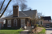 4058 N Richland Ct, a Bungalow house, built in Shorewood, Wisconsin in 1920.