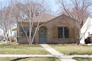 4601 N SHEFFIELD AVE, a One Story Cube house, built in Shorewood, Wisconsin in 1939.