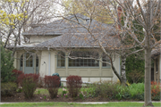 2423 E SHOREWOOD BLVD, a Bungalow house, built in Shorewood, Wisconsin in 1924.