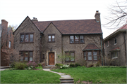 3520 N Summit Ave, a English Revival Styles house, built in Shorewood, Wisconsin in 1929.