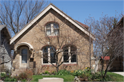 1900 E WOOD PL, a English Revival Styles house, built in Shorewood, Wisconsin in 1931.