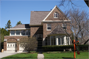 2618 E Wood Pl, a English Revival Styles house, built in Shorewood, Wisconsin in 1921.