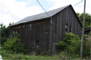 1629 W CTH M, a Astylistic Utilitarian Building barn, built in Fulton, Wisconsin in 1910.