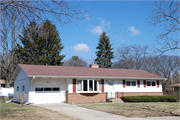26 S EAU CLAIRE AVE, a Ranch house, built in Madison, Wisconsin in 1959.