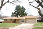 5117 JUNEAU RD, a Ranch house, built in Madison, Wisconsin in 1958.