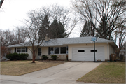 5154 JUNEAU RD, a Ranch house, built in Madison, Wisconsin in 1958.