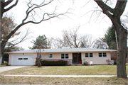 5158 JUNEAU RD, a Ranch house, built in Madison, Wisconsin in 1959.