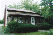 318 N Main St, a Side Gabled house, built in Prairie du Chien, Wisconsin in 1800.