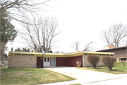 5209 PEPIN PL, a Contemporary house, built in Madison, Wisconsin in 1959.
