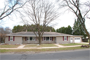 335-37 RACINE RD, a Ranch duplex, built in Madison, Wisconsin in 1961.