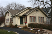 228 W WABASH AVE, a Bungalow house, built in Waukesha, Wisconsin in 1927.