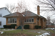 700 S GRAND AVE, a Bungalow house, built in Waukesha, Wisconsin in 1928.
