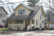 818 N GREENFIELD AVE, a Bungalow house, built in Waukesha, Wisconsin in 1928.