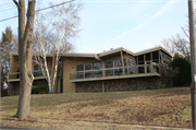 1381 HARRIS DR, a Contemporary house, built in Waukesha, Wisconsin in 1976.