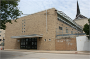 841 MARTIN ST, a Contemporary elementary, middle, jr.high, or high, built in Waukesha, Wisconsin in 1959.