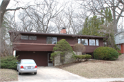 106 RICHLAND LA, a Usonian house, built in Madison, Wisconsin in 1957.