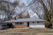 122 S SEGOE RD, a Ranch house, built in Madison, Wisconsin in 1957.