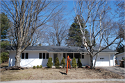 5126 SOUTH HILL DR, a Ranch house, built in Madison, Wisconsin in 1959.