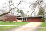 21 WALWORTH CT, a Ranch house, built in Madison, Wisconsin in 1958.