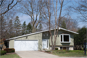 114 S WHITNEY WAY, a Contemporary house, built in Madison, Wisconsin in 1962.