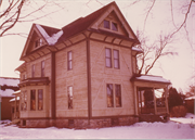 251 E DOTY AVE, a Queen Anne house, built in Neenah, Wisconsin in 1885.