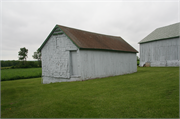 10000 CTH F, a Astylistic Utilitarian Building Agricultural - outbuilding, built in Fulton, Wisconsin in 1915.