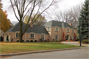 500 TERRAVIEW DR, a French Revival Styles house, built in Allouez, Wisconsin in 1976.