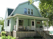 422 CASS ST, a Other Vernacular house, built in Green Bay, Wisconsin in 1900.