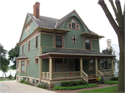 1108 S MONROE AVE, a American Foursquare house, built in Green Bay, Wisconsin in 1900.