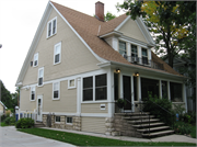 515 SPRING ST, a Bungalow house, built in Green Bay, Wisconsin in 1915.