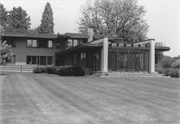 COUNTY HIGHWAY Y NORTH OF COUNTY HIGHWAY O, a International Style house, built in Sheboygan, Wisconsin in 1937.