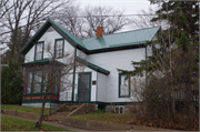 407 MANYPENNY AVE, a Gabled Ell house, built in Bayfield, Wisconsin in .