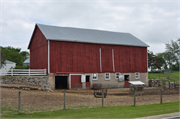 3696 COUNTRY AIRE DR, a Astylistic Utilitarian Building barn, built in Jackson, Wisconsin in .