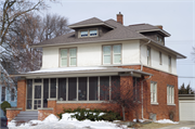 3412 WASHINGTON AVE, a Prairie School house, built in Racine, Wisconsin in 1919.