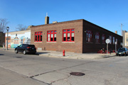 224 W BRUCE ST, a Commercial Vernacular small office building, built in Milwaukee, Wisconsin in 1922.