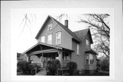 801 9TH AVE W, a Front Gabled house, built in Ashland, Wisconsin in 1887.