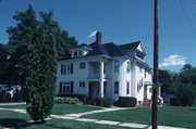 432 N WISCONSIN ST, a Queen Anne house, built in De Pere, Wisconsin in 1906.